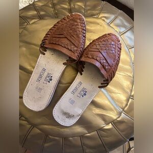 Huarache slide sandals from Mexico size 10 free people vibes